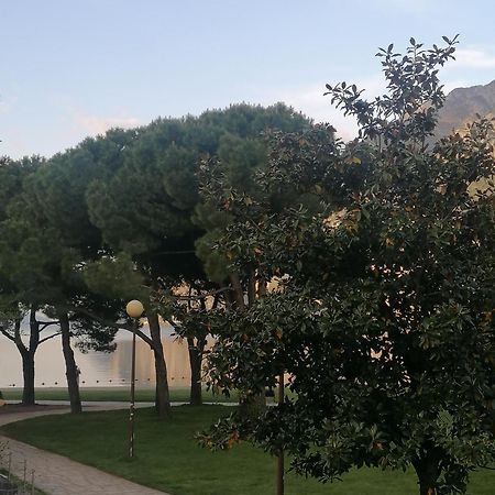 Appartement Lago Blu Riva del Garda Exterior foto