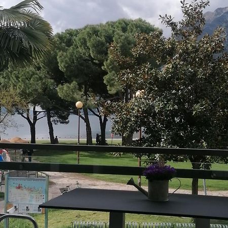 Appartement Lago Blu Riva del Garda Exterior foto