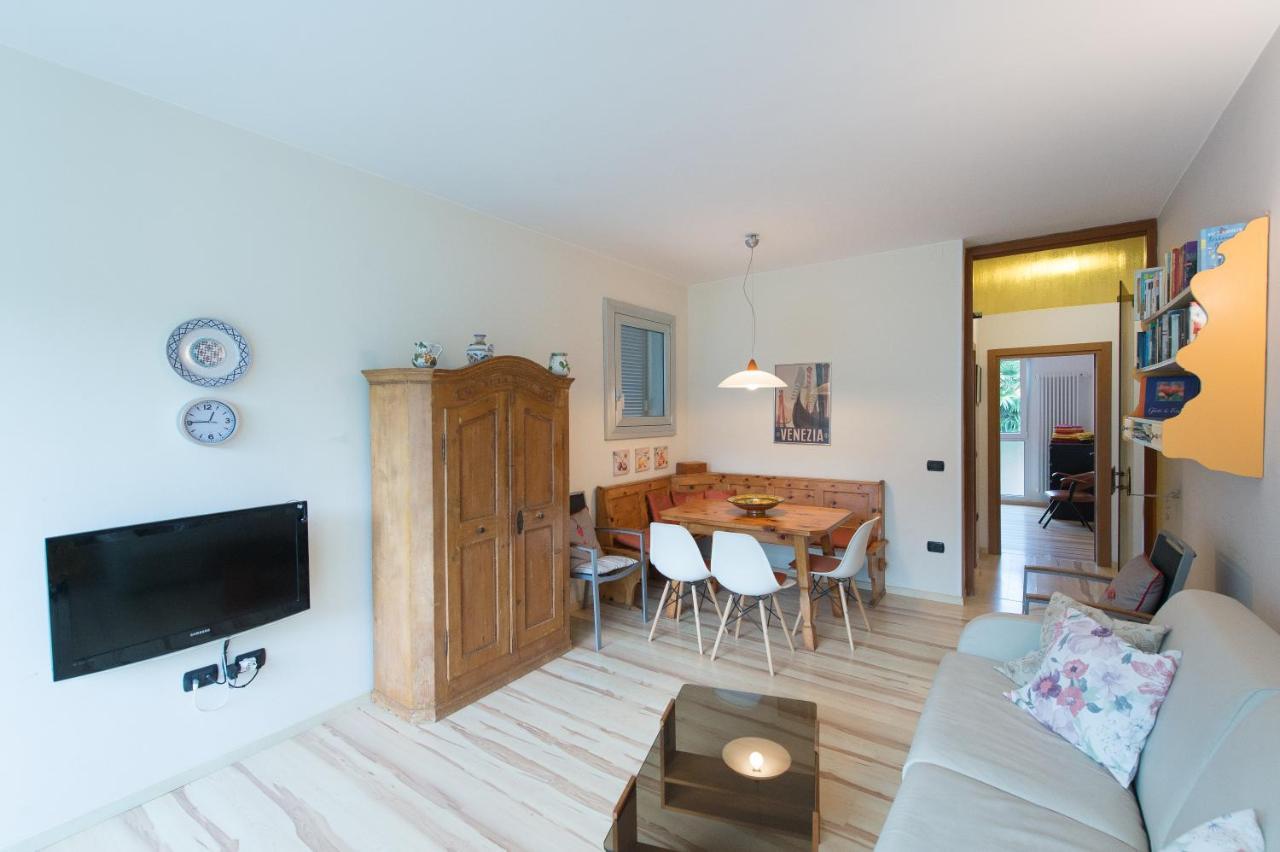Appartement Lago Blu Riva del Garda Exterior foto