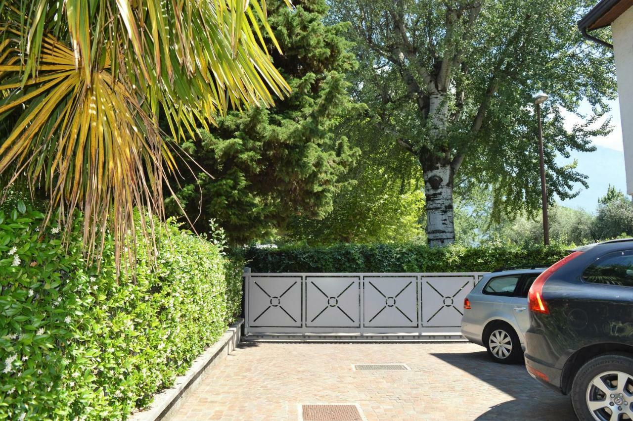 Appartement Lago Blu Riva del Garda Exterior foto