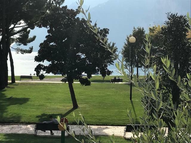 Appartement Lago Blu Riva del Garda Exterior foto